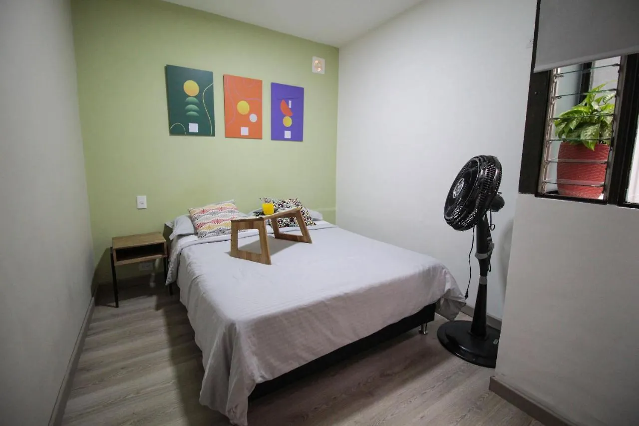 Comodo Aparta Suite En Zona Poblado Medellin M101 By Roots Rentals