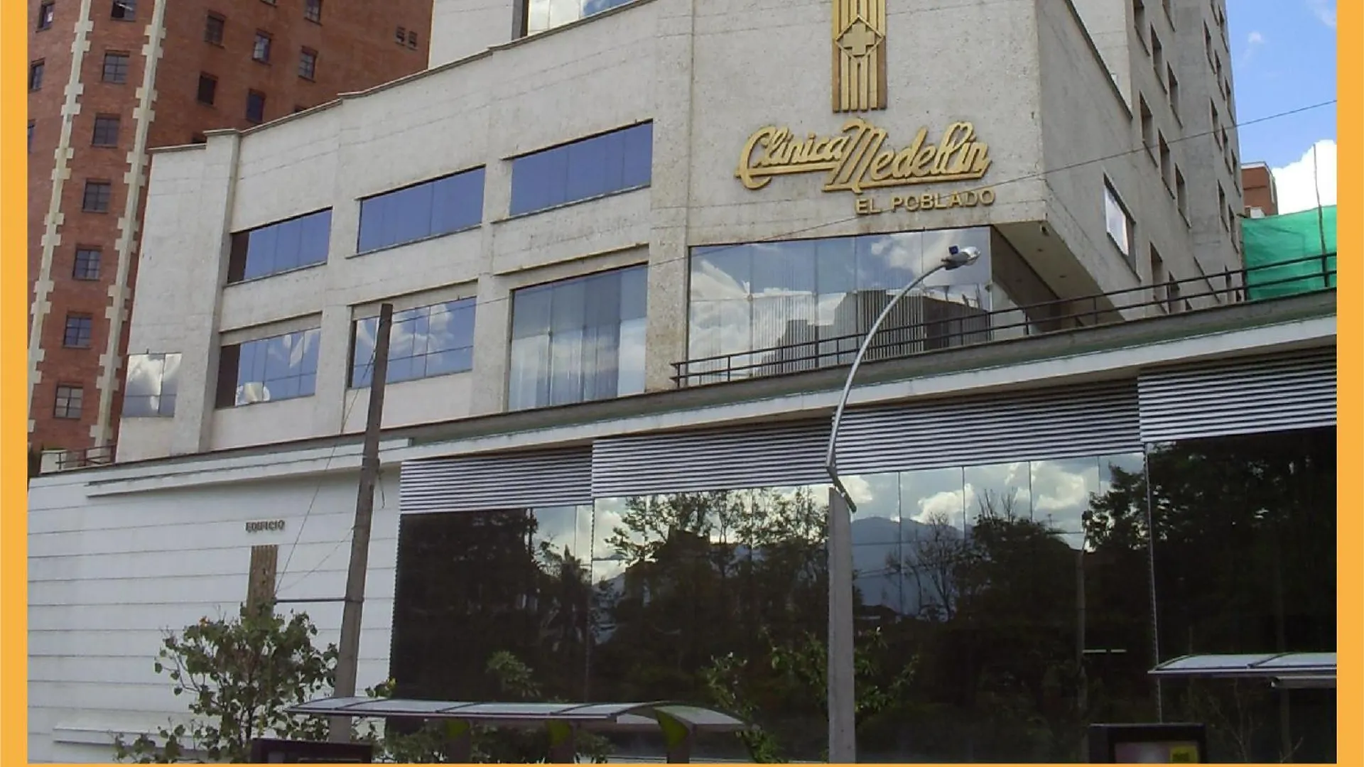 Comodo Aparta Suite En Zona Poblado Medellin M101 By Roots Rentals Appartement