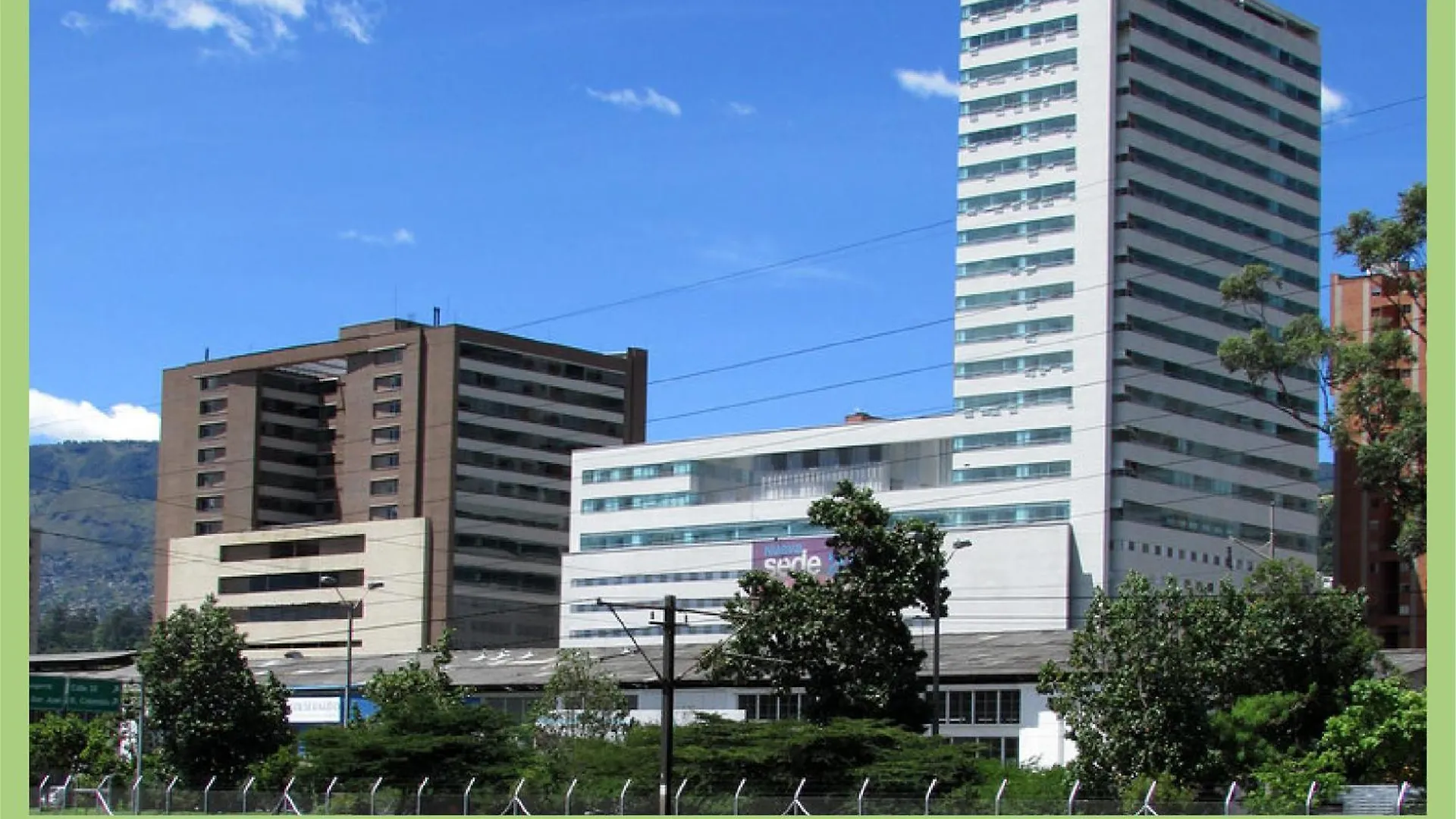 Appartement Comodo Aparta Suite En Zona Poblado Medellin M101 By Roots Rentals Colombia